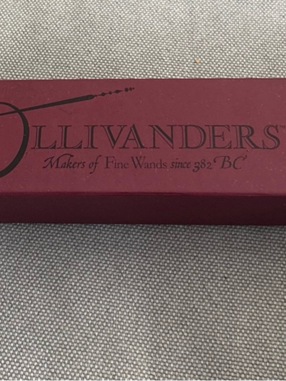 Ollivanders Wizarding World of Harry Potter 12” Wand and Map universal studios